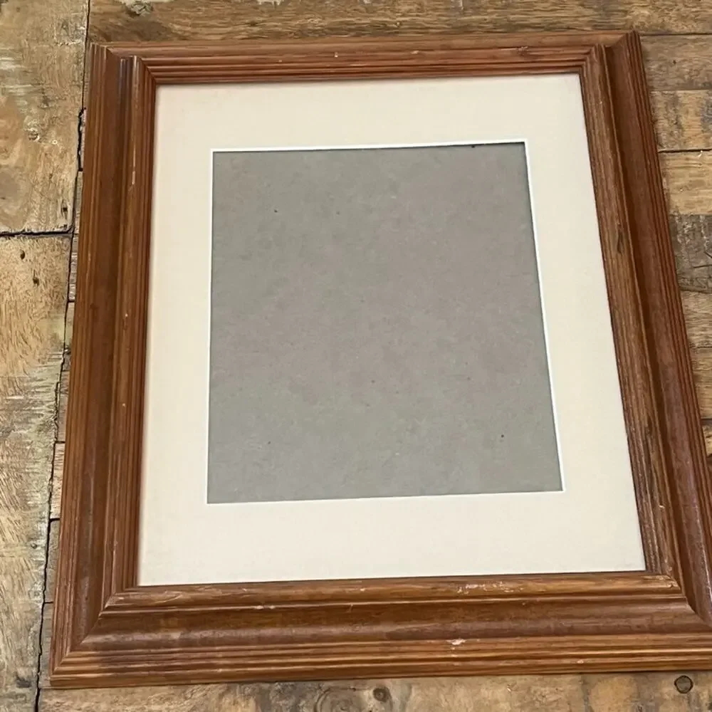 Wooden Picture Frame With Beige Mat 7.5 x 10 in Wall Hanging